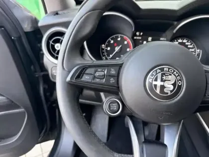 Photo 14 Alfa Romeo Stelvio  2.2 Diesel 160ch Super AT8 MY22
