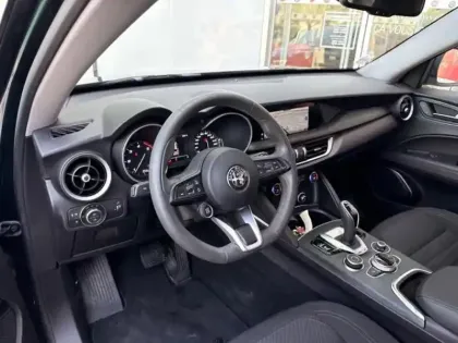 Photo 11 Alfa Romeo Stelvio  2.2 Diesel 160ch Super AT8 MY22