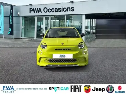 Photo 1 Abarth 500  e 155ch 42kWh  4cv