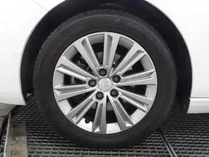 Photo 8 Peugeot 308  1.2 PureTech 130ch S&S Allure EAT8
