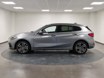 Photo 6 BMW Serie 1 Série 1 116dA 116ch Business Design DKG7