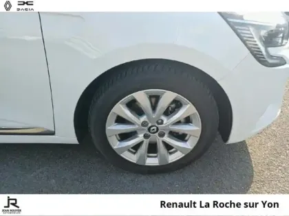 Photo 7 Renault Clio  1.6 E-Tech 145ch full hybrid Evolution