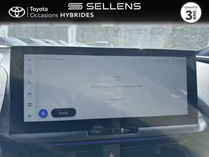 Photo 14 Toyota C-HR  2.0 Hybride Rechargeable 225ch Collection MY25