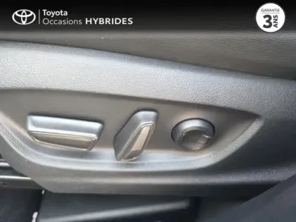 Photo 13 Toyota C-HR  1.8 Hybride 140ch Collection NG23