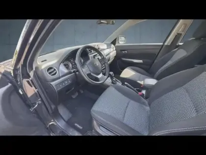 Photo 8 Suzuki Vitara  1.5 Dualjet Hybrid 115ch Privilège Auto