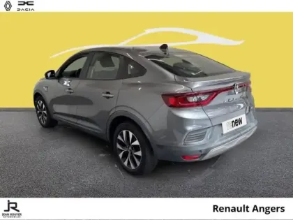 Photo 10 Renault Arkana  1.6 E-Tech 145ch Zen
