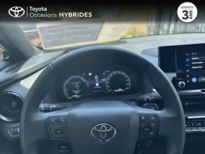 Photo 12 Toyota C-HR  1.8 Hybride 140ch Design MY25