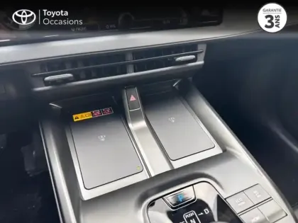 Photo 13 Toyota C-HR + 224ch 77kWh Design Grande Autonomie