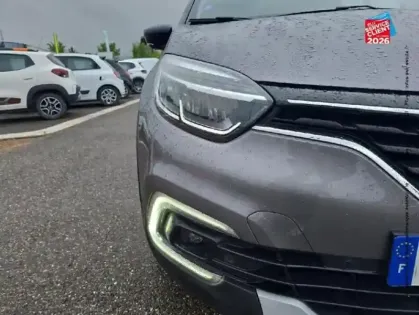 Photo 12 Renault Captur  1.3 TCe 150ch FAP Intens EDC