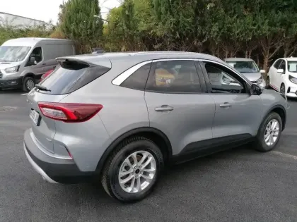 Photo 4 Ford Kuga  2.5 Duratec 180ch Hybrid FlexiFuel Titanium Powershift