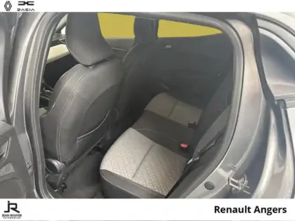 Photo 3 Renault Clio  1.6 E-Tech hybride 145ch Evolution