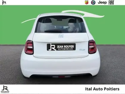Photo 19 Fiat 500  Icône berline 23,8 kWh