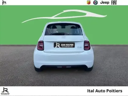 Photo 4 Fiat 500  Icône berline 23,8 kWh