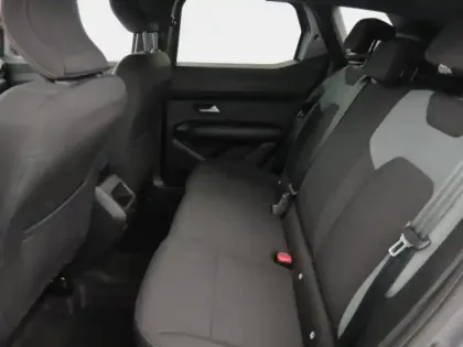 Photo 11 Dacia Duster  1.6 hybrid 140ch Extreme