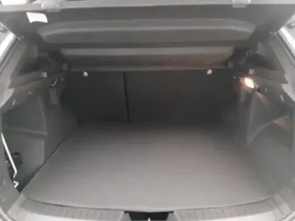 Photo 8 Dacia Duster  1.6 hybrid 140ch Extreme