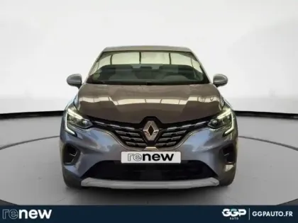 Photo 7 Renault Captur  1.6 E-Tech hybride 145ch Iconic