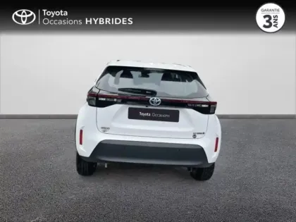 Photo 3 Toyota Yaris  Cross 116h Dynamic Business + Programme Beyond Zero Academy MY22