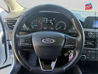 Photo 11 Ford Focus  1.0 EcoBoost 100ch Trend