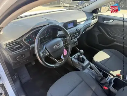 Photo 14 Ford Focus  1.0 EcoBoost 100ch Trend