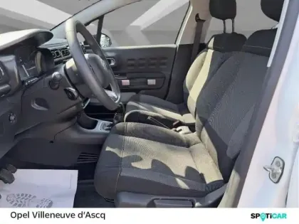 Photo 10 Citroën C3  1.2 PureTech 83ch S&S Shine
