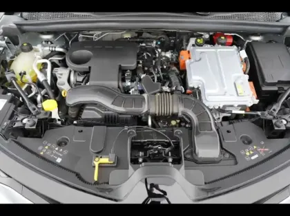 Photo 11 Renault Captur  1.6 E-Tech hybride 145ch Rive Gauche