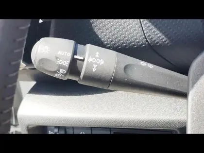 Photo 14 Citroën C4  Moteur électrique 136ch (100 kW) Feel Pack Automatique