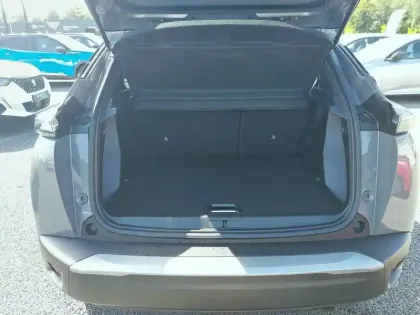 Photo 25 Peugeot 2008  PureTech 100 S&S BVM6