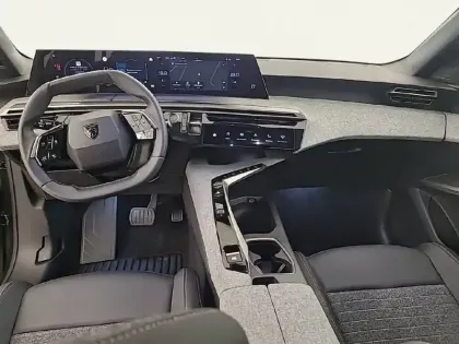 Photo 29 Peugeot 3008  Hybrid 145 e-DCS6
