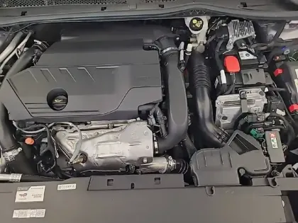 Photo 15 Peugeot 508  SW Hybrid 180 e-EAT8