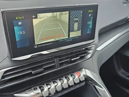 Photo 8 Peugeot 3008  PHEV HYBRID 180 EAT8