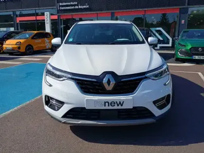 Photo 8 Renault Arkana  E-Tech hybride 145 - 22