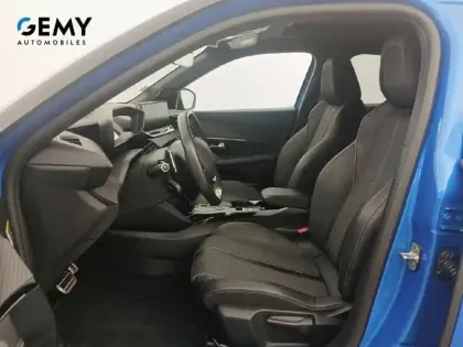 Photo 38 Peugeot 2008  PureTech 155 S&S EAT8