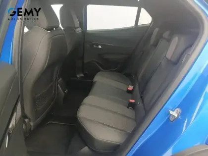 Photo 39 Peugeot 2008  PureTech 155 S&S EAT8