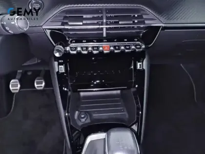 Photo 13 Peugeot 208  PureTech 100 S&S BVM6