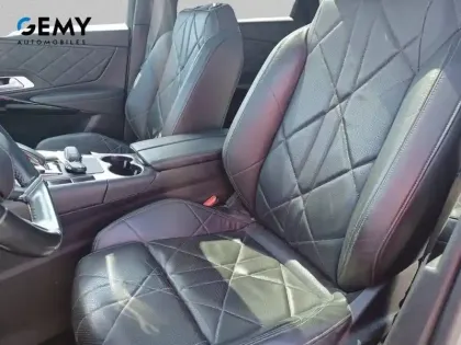 Photo 8 DS DS 7 DS7 Crossback Hybride E-Tense 300 EAT8 4x4