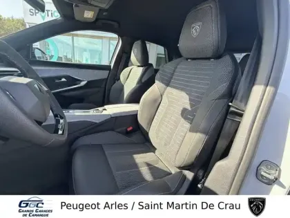 Photo 8 Peugeot 3008  Plug-in Hybrid 195 e-DCS7