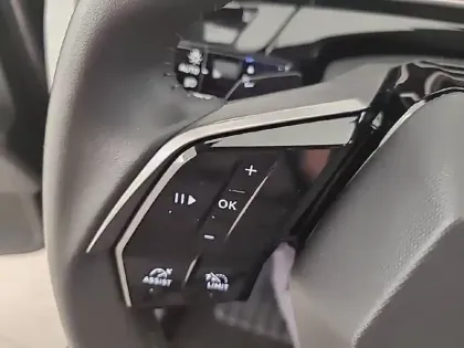 Photo 44 Peugeot 3008  Electrique 210 ch 73 kWh