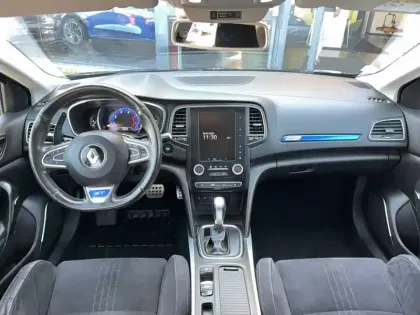 Photo 9 Renault Megane Mégane IV Estate dCi 165 Energy EDC