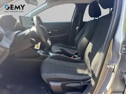 Photo 8 Peugeot 208  PureTech 100 S&S BVM6