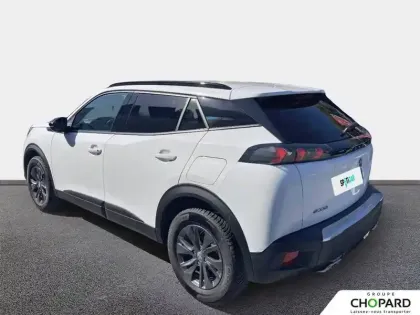 Photo 6 Peugeot 2008  PureTech 130 S&S EAT8