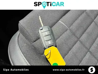 Photo 14 Citroën C3  Turbo 100 ch Manuelle