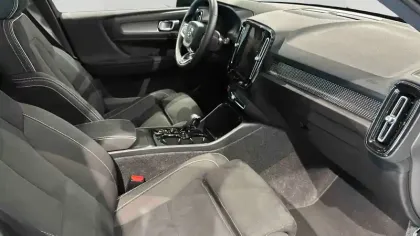 Photo 20 Volvo Xc40  B3 163 ch DCT7