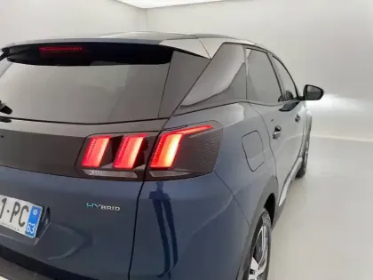 Photo 30 Peugeot 3008  Hybrid 225 e-EAT8