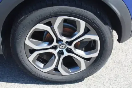 Photo 33 Renault Captur  TCe 155 EDC FAP