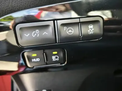 Photo 12 Toyota Prius  Hybride