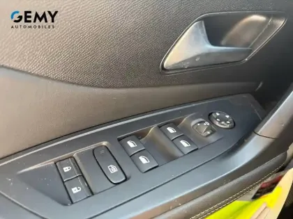 Photo 20 Peugeot 308  SW PureTech 130ch S&S BVM6