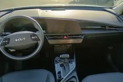 Photo 8 Kia Niro  1.6 GDi 171 ch PHEV DCT6