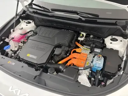 Photo 35 Kia Niro  1.6 GDi 171 ch PHEV DCT6