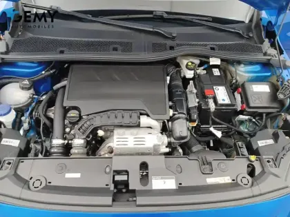 Photo 11 Peugeot 208  PureTech 130 S&S EAT8