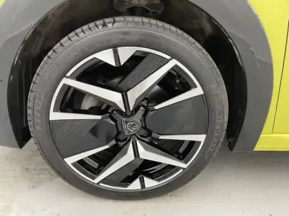 Photo 17 Peugeot 208  PureTech 100 S&S BVM6